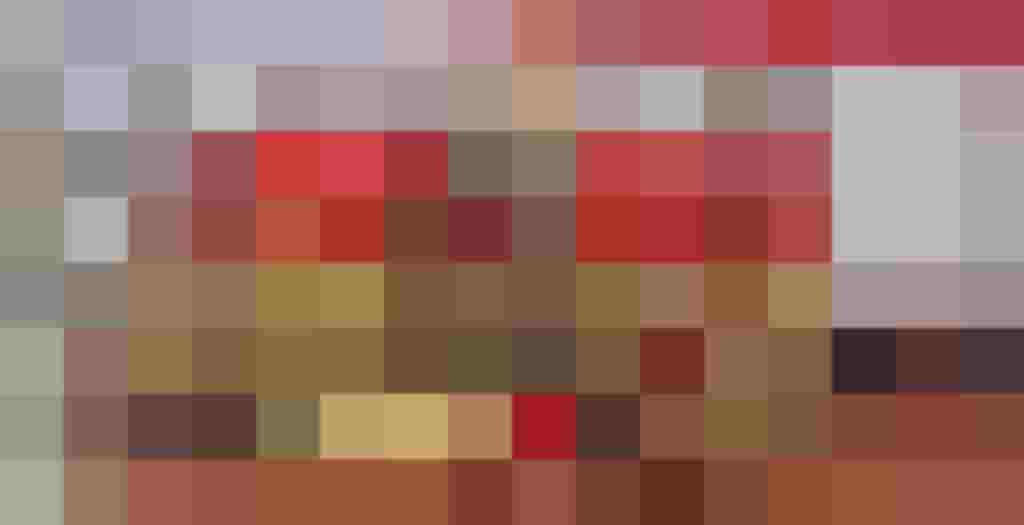 Feuerwehrjugend Maishofen mit Betreuern beim Leistungsbewerb, Maskottchen in Feuerwehrkleidung